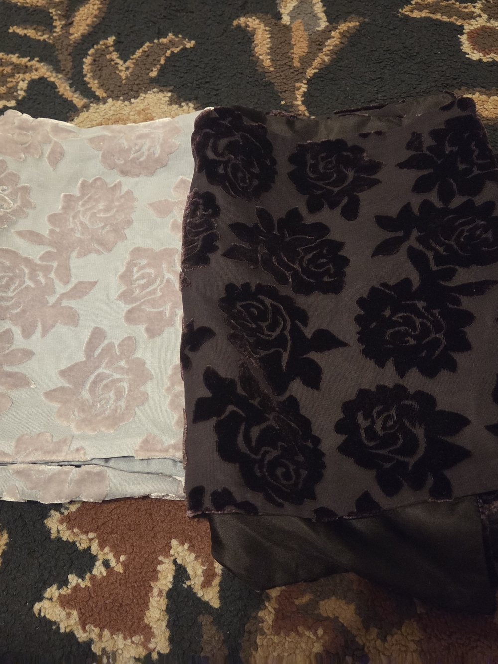 Velvet Rose Burnout Scarf Set - Burgundy & Dusty Pink